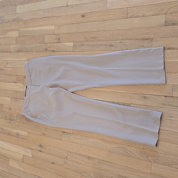 Ivanka Trump pants. Size 4 - Picture 1 of 11